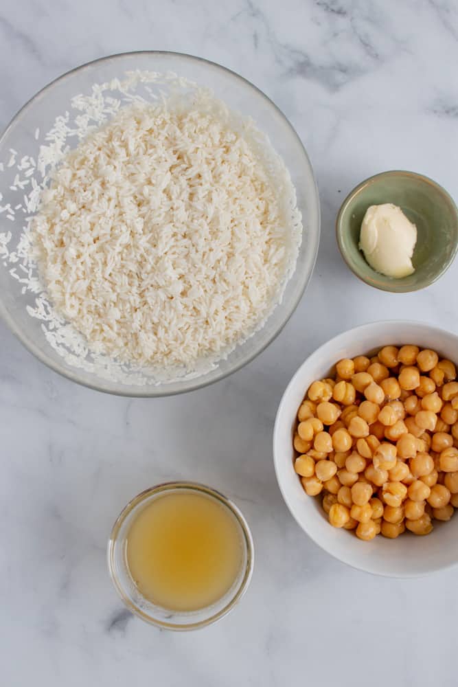 Turkish Rice Pilaf with Chickpeas ingredients