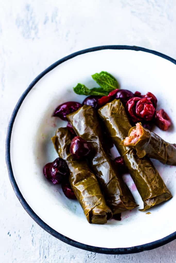 Dolma Recipe with Cranberries (Turkish Visneli Sarma)